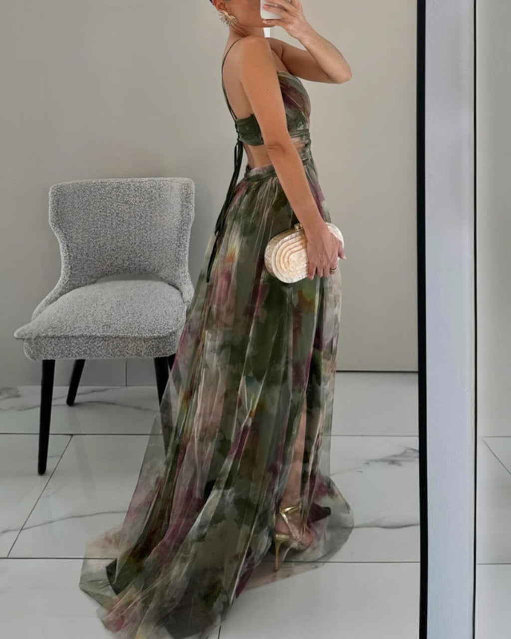Delacroix | Elegant Flowy Floral Maxi Dress