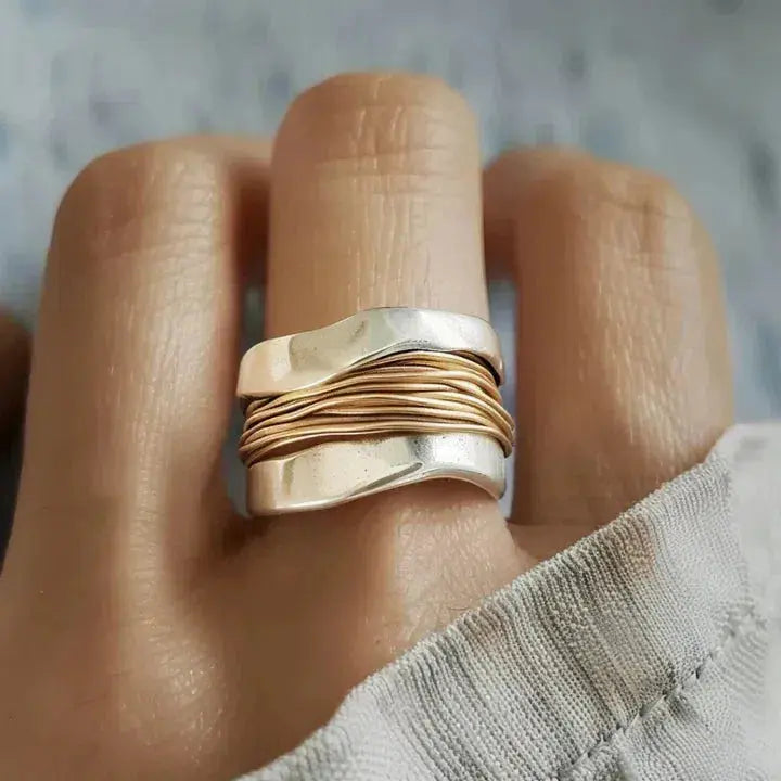 Jessica | Elegant Silver & Gold Ring