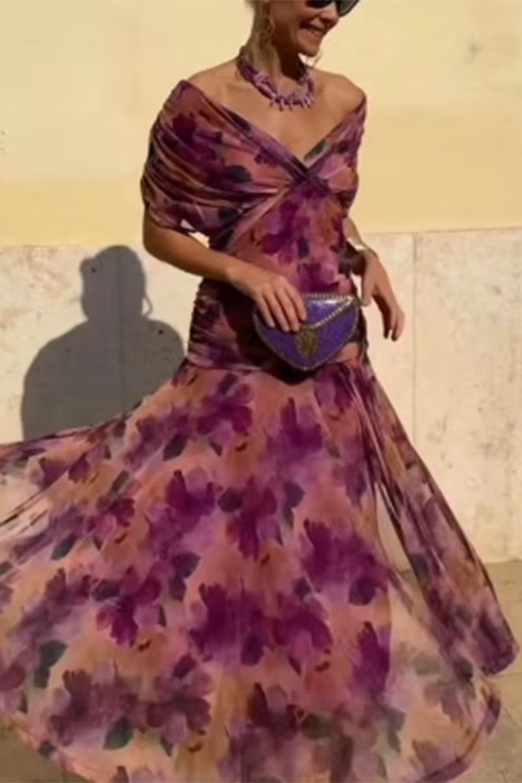 Lorenza | Elegant V-Neck Maxi Dress