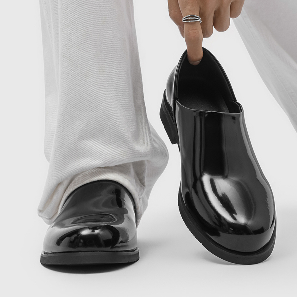 Vincenzo Leather Loafers