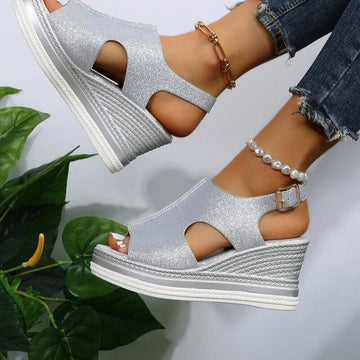 Maeve – Relaxed Wedge Sandals