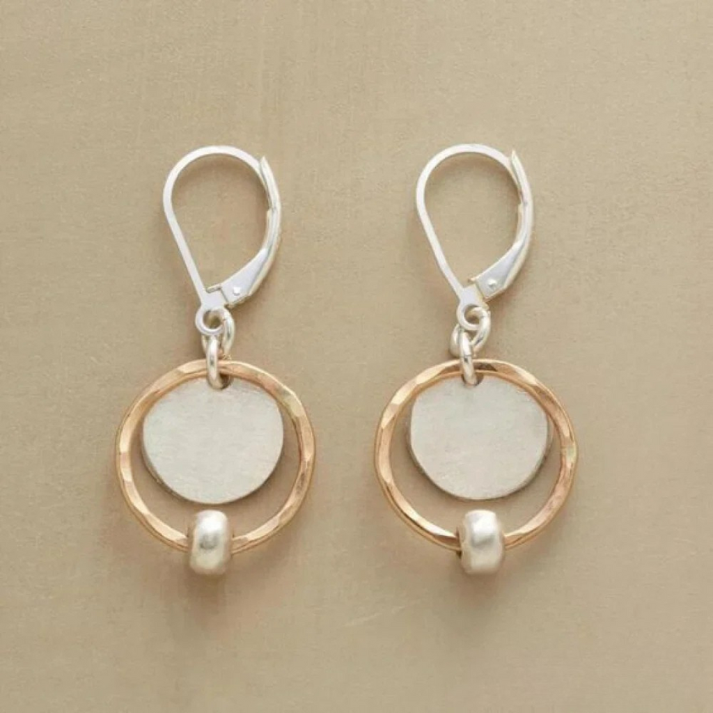 Lisa | Elegant Pearl Earrings