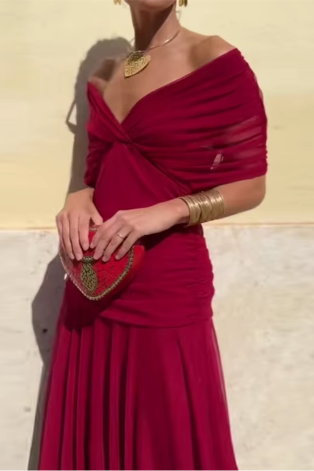 Lorenza | Elegant V-Neck Maxi Dress