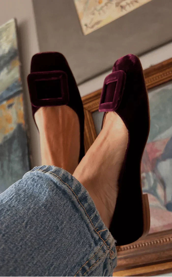 Noë | Lightweight Suede-Look Moccasins