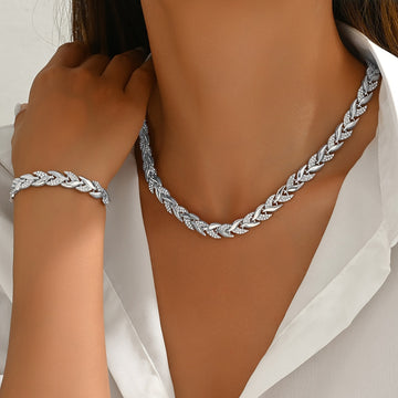 Dice | Elegant Rhinestone Fish Tail Set