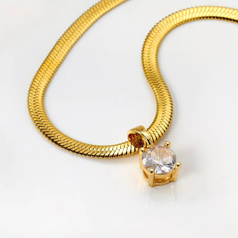 Manon | Elegant Gold Pendant Necklace