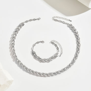 Dice | Elegant Rhinestone Fish Tail Set