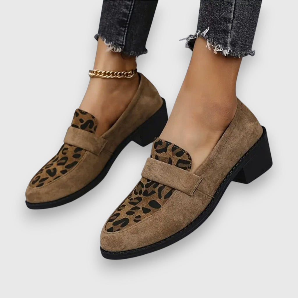 Brunika | Comfortable Cushioned Slippers