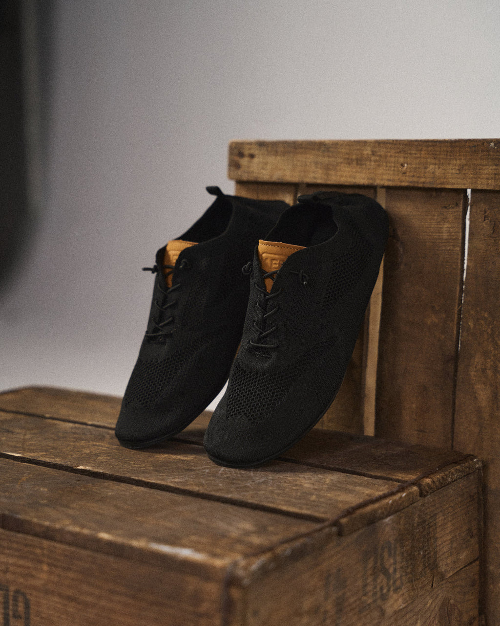 Desh | Mesh Knit Slip-Ons