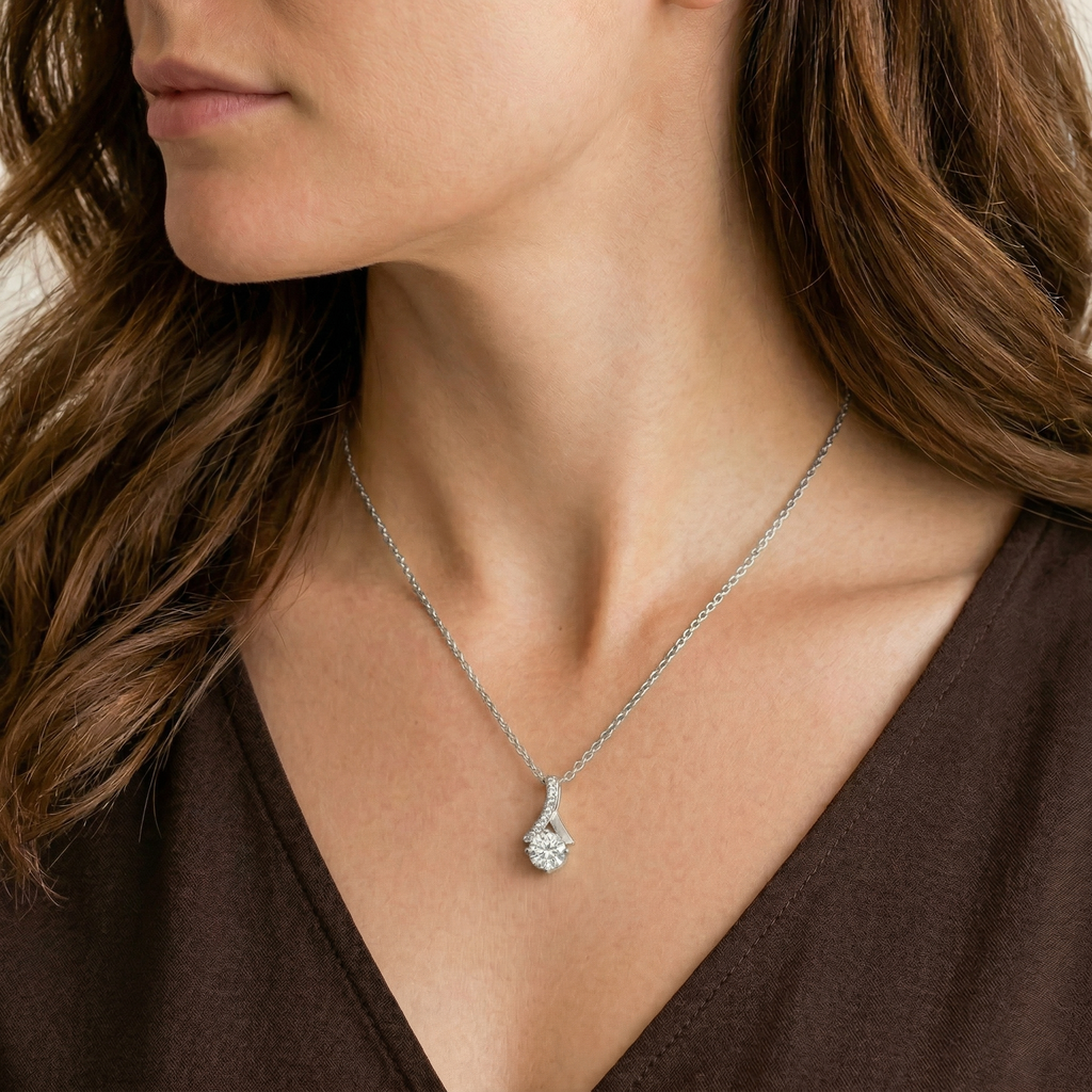 RIBBON NECKLACE FOR HER