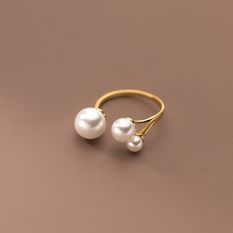 Tessa | Elegant Pearl Ring