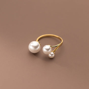 Tessa | Elegant Pearl Ring