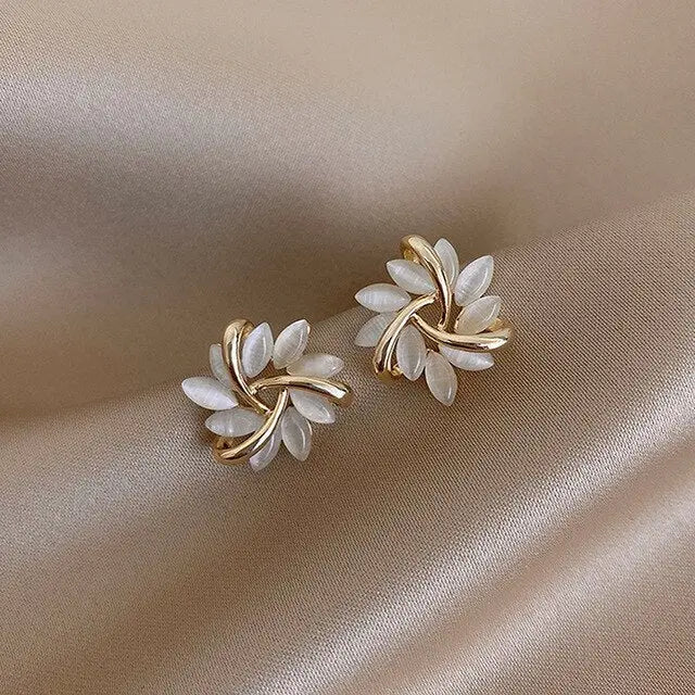 Elegant Leaf Stud Earrings