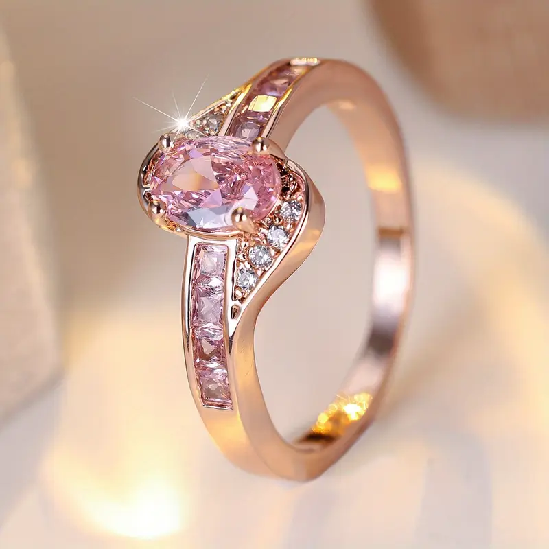 Mae | Elegant Rose Crystal Ring
