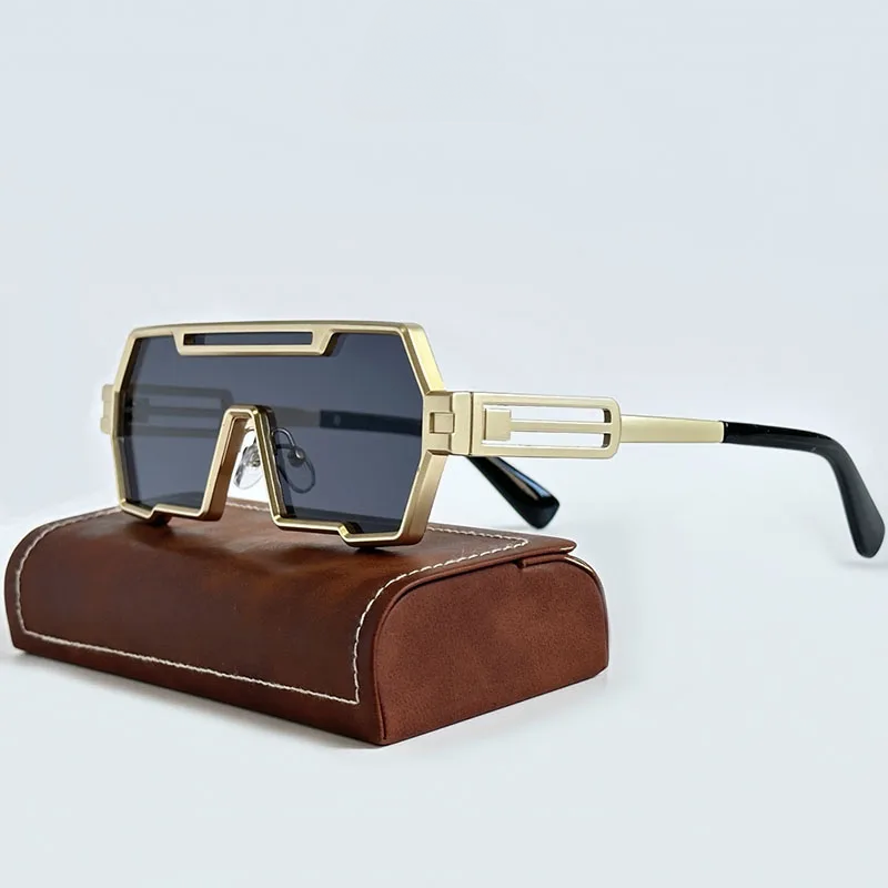Metroview Clubmasters
