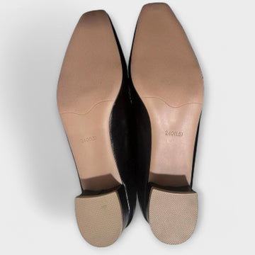 Monika | Comfortable Slip-On Slippers