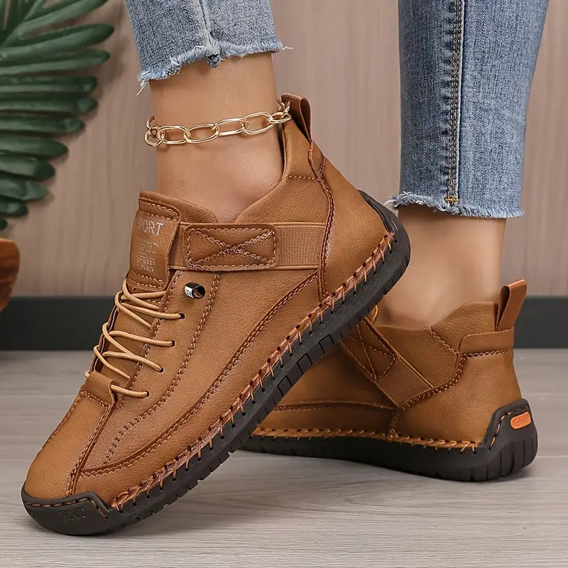 Mia | Comfortable Supportive Sneakers