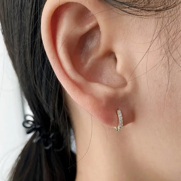 Coastal-Inspired Gold Drop Earrings