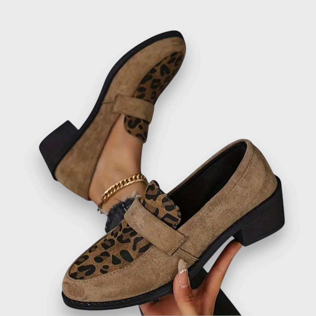 Brunika | Comfortable Cushioned Slippers