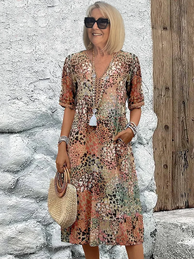 Eva | Flowy V-Neck Dress