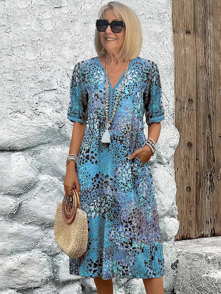 Eva | Flowy V-Neck Dress