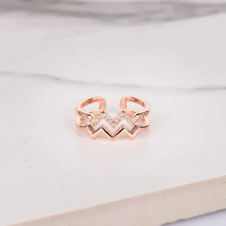 Sister – Adjustable Ring