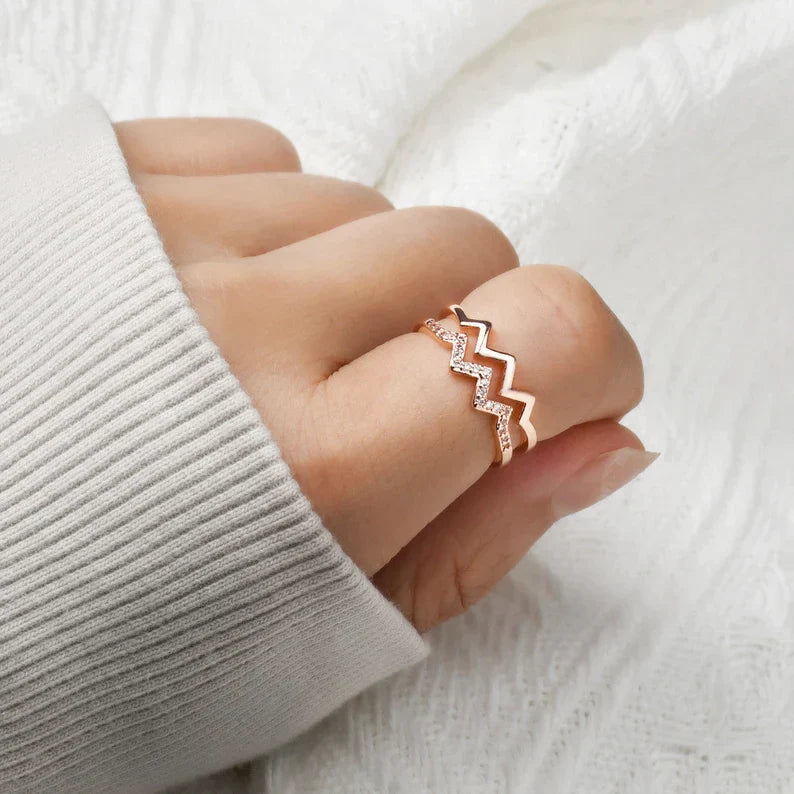 Sister – Adjustable Ring