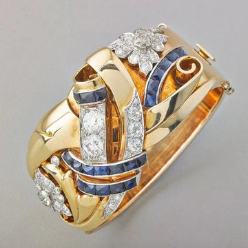 May | Elegant Gold Zirconia Ring