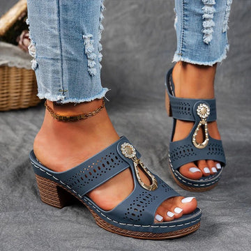 Nora – Orthopaedic Sandals
