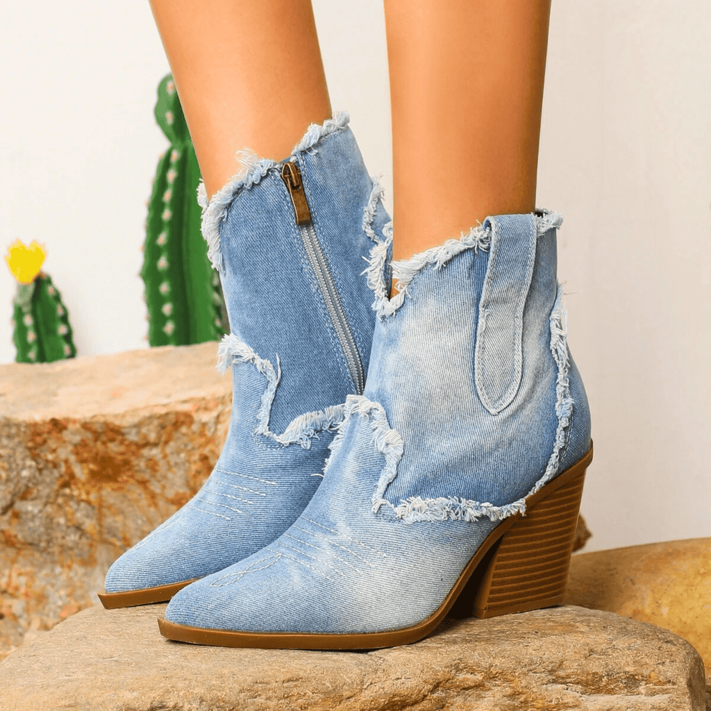 The Aurela Boot