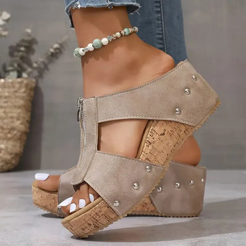 Gigi – Stylish Wedge Sandals