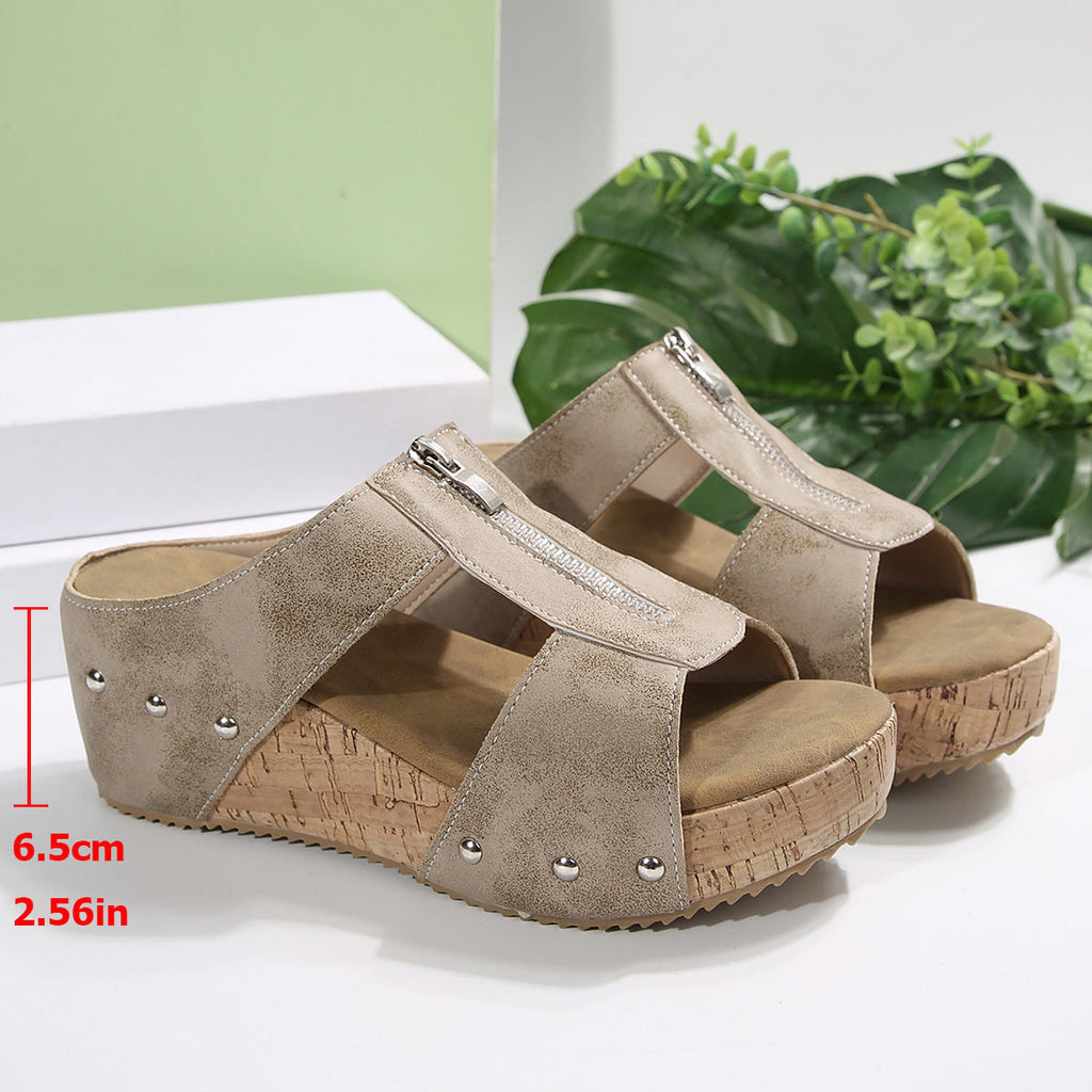 Gigi – Stylish Wedge Sandals