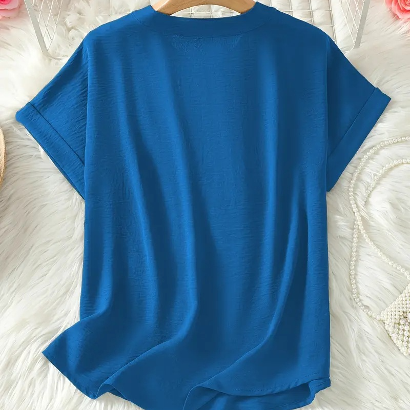 Laurel | Lightweight V-Neck Blouse